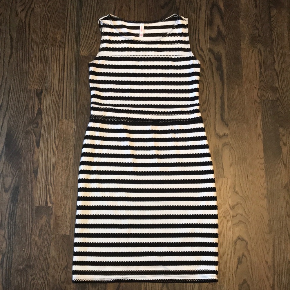 Xhilaration Dress M